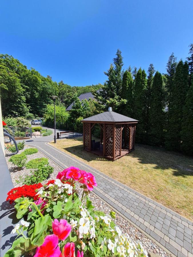 Dom Na Bukowym Wzgorzu Bed & Breakfast Wicko  Екстериор снимка