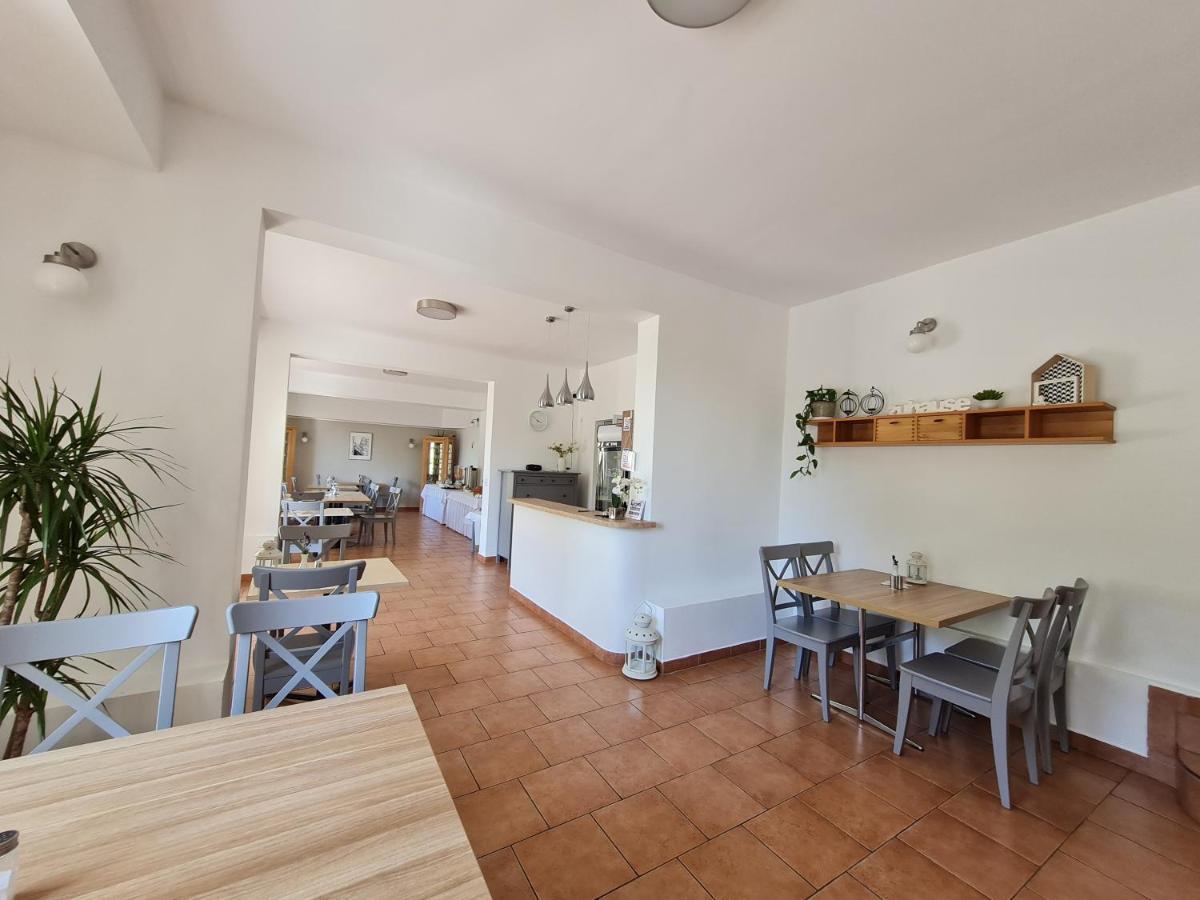 Dom Na Bukowym Wzgorzu Bed & Breakfast Wicko  Екстериор снимка