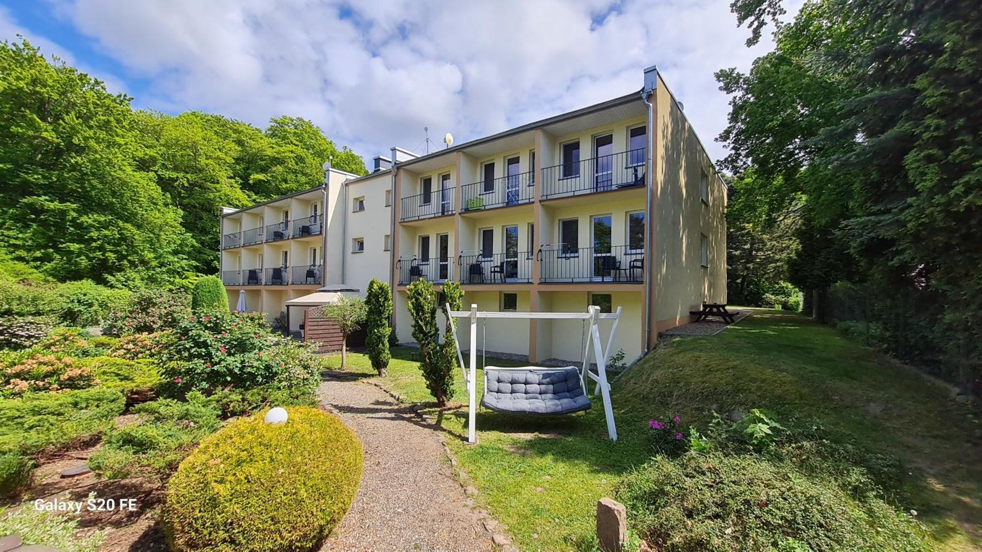 Dom Na Bukowym Wzgorzu Bed & Breakfast Wicko  Екстериор снимка