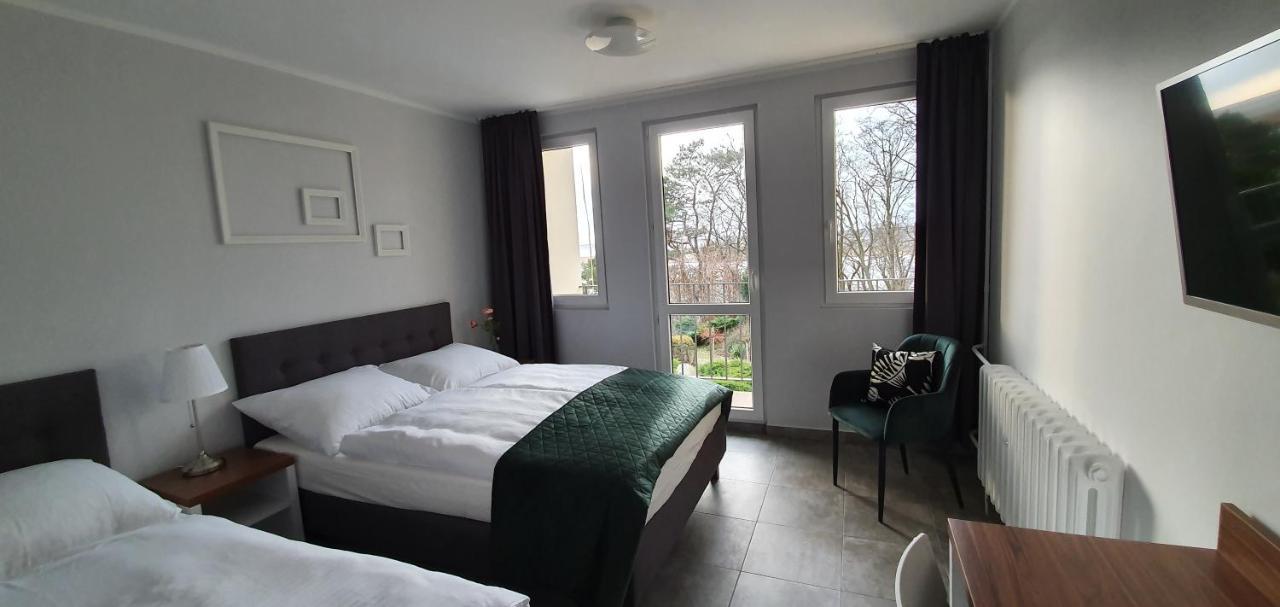 Dom Na Bukowym Wzgorzu Bed & Breakfast Wicko  Екстериор снимка